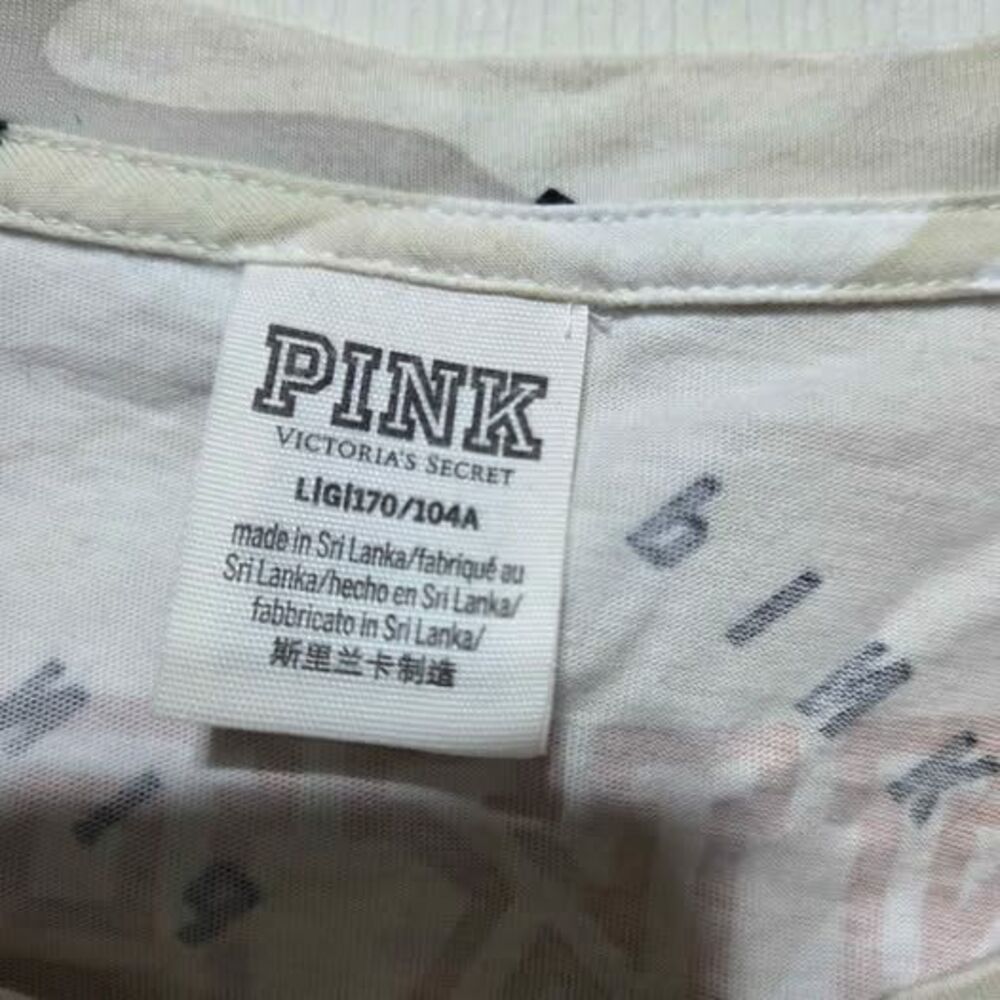 Victoria's Secret PINK Large gray camo short sleeve pocket tshirt like new - Picture 2 of 5
